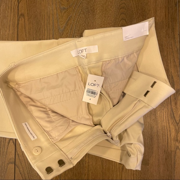 NWT orig 69.50 are a steal! Crop Pant Curvy Riviera. neutral color - Picture 4 of 5